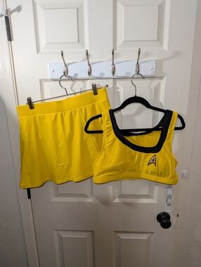 Size 2X NWOT Two Piece Star Trek Yellow Swimsuit.